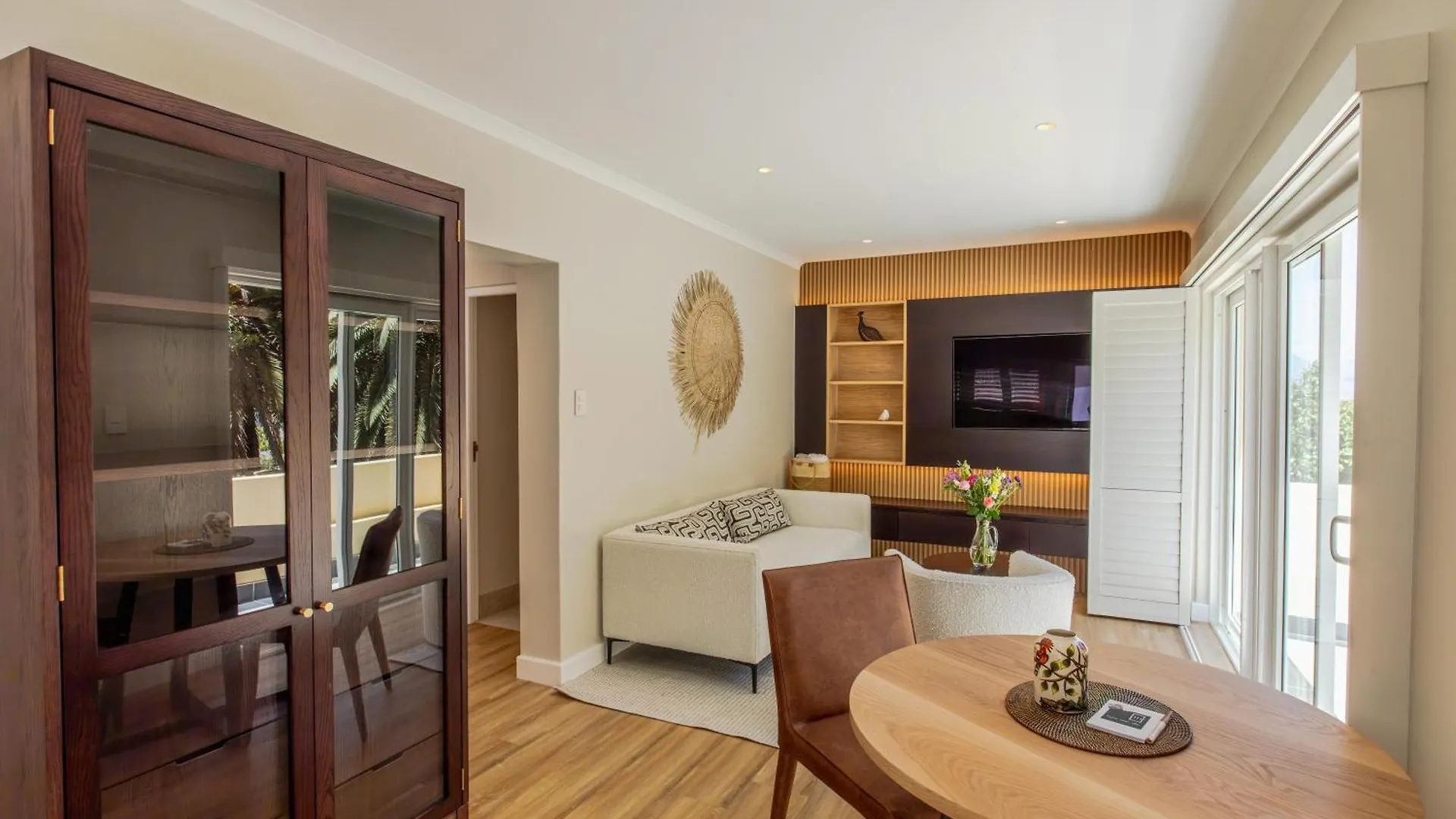 ゲストハウス The Helderview Luxury Suites サマーセット・ウェスト