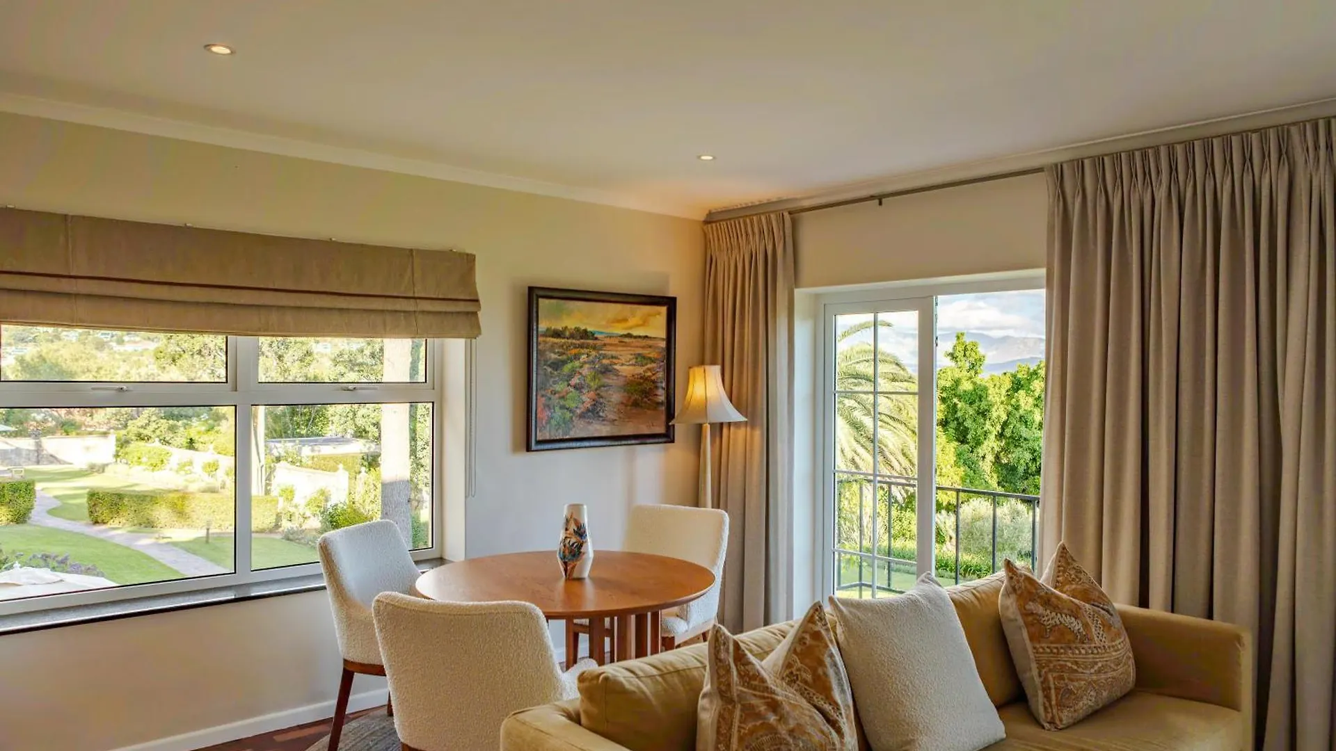 Guest house The Helderview Luxury Suites Somerset West