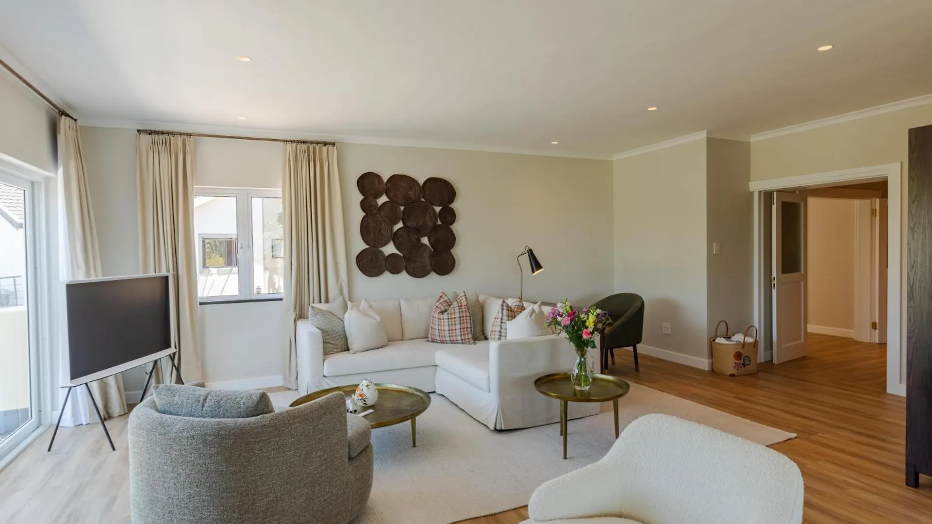 Guest house The Helderview Luxury Suites Somerset West